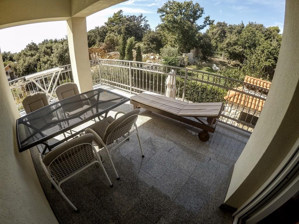 Apartments Car Kampor Δωμάτιο φωτογραφία