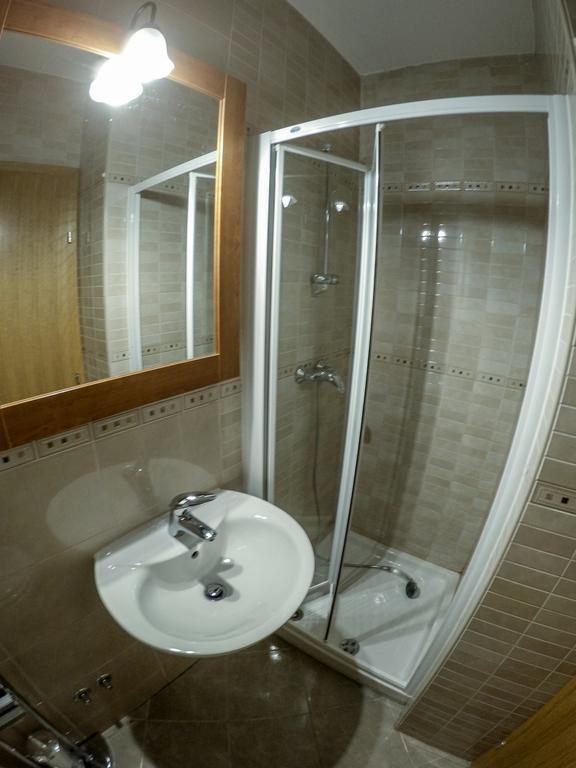 Apartments Car Kampor Δωμάτιο φωτογραφία